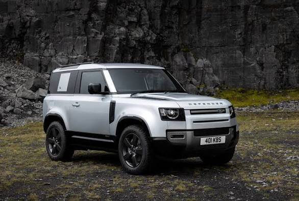 لاند روفر Defender 2026 الخارجية 